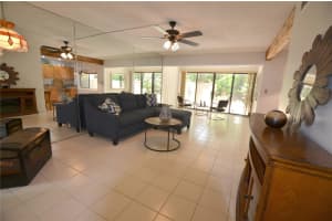 116 CROWN OAKS WAY, LONGWOOD, FL 32779 Sold 12/09/24