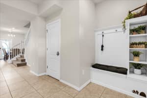 1995 MAJORCA DRIVE, KISSIMMEE, FL 34747 Sold 07/29/24
