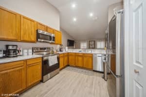 218 HILLCREST DRIVE, DAVENPORT, FL 33897 - MLS#MFRO6214984