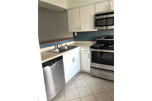 234 SCOTTSDALE SQUARE, WINTER PARK, FL 32792 Sold 10/22/24
