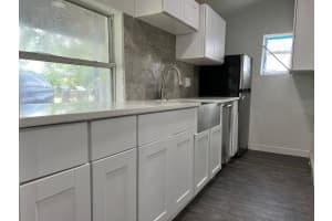 1526 LAKEWOOD ROAD, DAVENPORT, FL 33837 - MLS#MFRO6215454