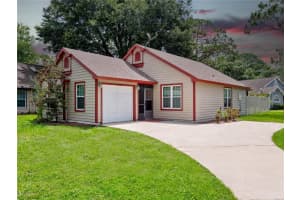 125 LAKESIDE CIRCLE, SANFORD, FL 32773 Sold 08/06/24