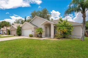 421 PARADISE WOODS COURT, DAVENPORT, FL 33896 Sold 03/31/25
