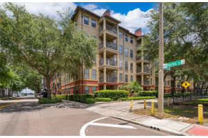 911 ORANGE AVENUE, ORLANDO, FL 32801 Sold 12/13/24