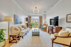 101 NEW YORK AVENUE, WINTER PARK, FL 32789 Sold 01/10/25