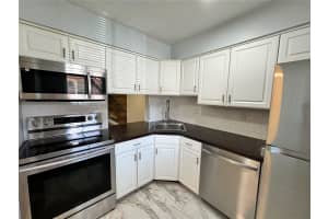 2862 POWERS DRIVE, ORLANDO, FL 32818 Sold 12/23/24