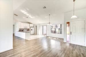 1677 GRANGE CIRCLE, LONGWOOD, FL 32750 Sold 11/21/24
