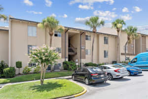 568 ORANGE DRIVE, ALTAMONTE SPRINGS, FL 32701 Sold 10/31/24