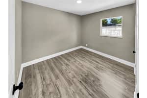 2820 38TH AVENUE, ST PETERSBURG, FL 33713 Sold 04/16/25