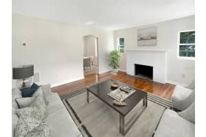 1020 SMITH STREET, ORLANDO, FL 32804 Sold 12/03/24