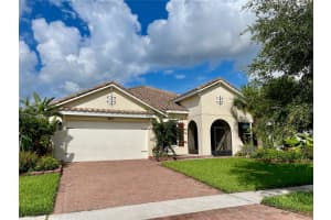 3812 BOWFIN TRAIL, KISSIMMEE, FL 34746 Sold 12/03/24