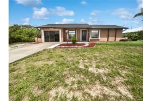7087 Spinnaker Blvd, ENGLEWOOD