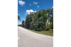 16464 EUNIC AVENUE, PORT CHARLOTTE, FL 33948 - MLS#MFRO6217752