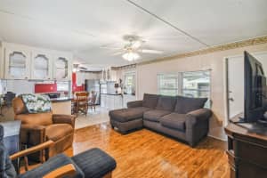 2118 LOIS BOULEVARD, LAKE ALFRED, FL 33850 Sold 09/30/24