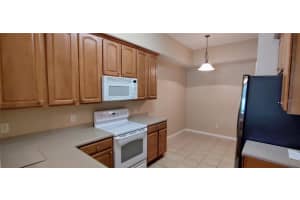 9441 MYRTLE CREEK LANE, ORLANDO, FL 32832 Sold 04/29/25