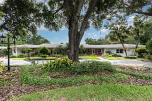 1750 COUNTRY CLUB ROAD, EUSTIS, FL 32726 Sold 01/16/25