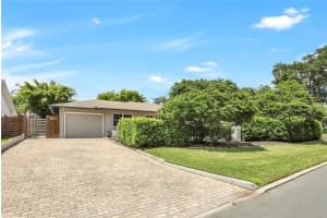 101 HOLLIE COURT, MAITLAND, FL 32751 Sold 01/03/25