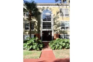 4146 VERSAILLES DRIVE, ORLANDO, FL 32808 Sold 08/18/25