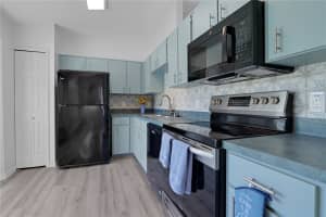 211 PANORAMA DRIVE, WINTER SPRINGS, FL 32708 Sold 08/30/24
