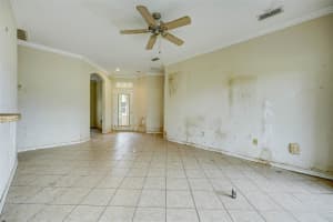 512 VILLAGIO LOOP, KISSIMMEE, FL 34759 Sold 10/18/24
