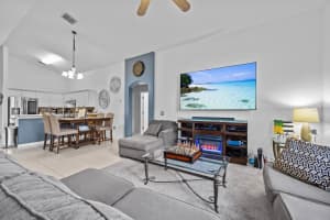 725 KILDRUMMY DRIVE, DAVENPORT, FL 33896 Sold 02/19/25