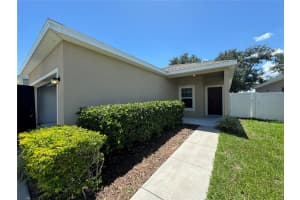 2877 WHISPERING TRAILS DRIVE, WINTER HAVEN, FL 33884 Sold 11/04/24