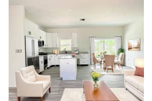 4308 THUNDERBIRD ROAD, SEBRING, FL 33872 Sold 01/27/25