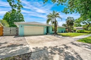 1005 FAIRWAY DRIVE, WINTER PARK, FL 32792 Sold 12/30/24