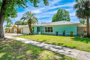 1005 FAIRWAY DRIVE, WINTER PARK, FL 32792 Sold 12/30/24