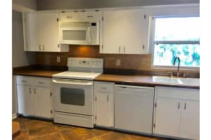 3215 COE AVENUE, ORLANDO, FL 32806 Sold 09/18/24