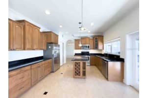1221 CASTLEPORT ROAD, WINTER GARDEN, FL 34787 Sold 09/17/24