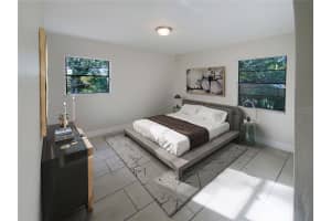 911 EMERALDA ROAD, ORLANDO, FL 32808 Sold 10/03/24