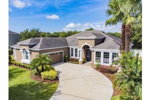 352 MAGNETA LOOP, AUBURNDALE, FL 33823 Sold 12/30/24