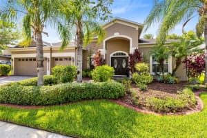 8667 WARWICK SHORE CROSSING, ORLANDO, FL 32829 Sold 08/30/24