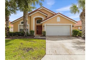 164 Sevilla Ave Davenport, FL 33897 - Off Market