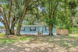 633 RAYMOND LOOP, AUBURNDALE, FL 33823 Sold 10/23/24