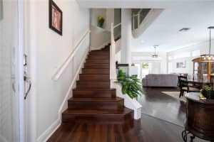8438 FOXWORTH CIRCLE, ORLANDO, FL 32819 Sold 10/24/24