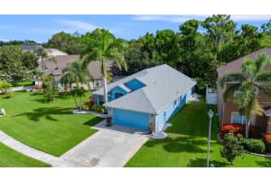 2342 GLASBERN CIRCLE, MELBOURNE, FL 32904 Sold 10/23/24