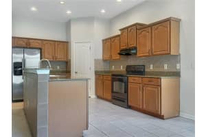 7904 CAMDEN WOODS DRIVE, TAMPA, FL 33619 Sold 04/17/25