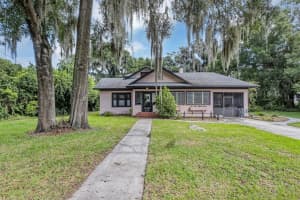 517 PLYMOUTH AVENUE, DELAND, FL 32724 Sold 11/18/24