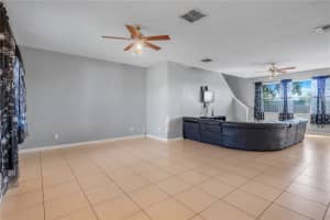7332 COUNTRY RUN PARKWAY, ORLANDO, FL 32818 Sold 08/27/24