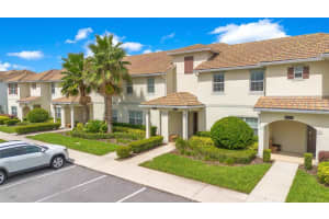 4805 Clock Tower Dr, KISSIMMEE