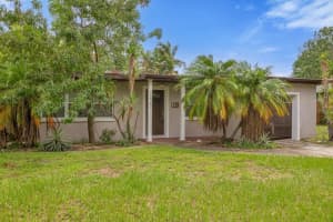 2420 EUSTON ROAD, WINTER PARK, FL 32789 Sold 09/27/24