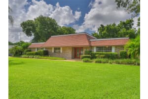 108 PINEAPPLE LANE, ALTAMONTE SPRINGS, FL 32714 Sold 12/31/24