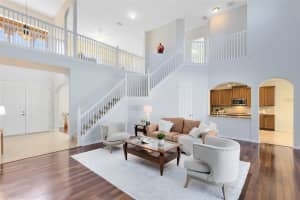905 COUNTRY CHARM CIRCLE, OVIEDO, FL 32765 Sold 09/12/24