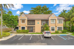 10560 156TH PLACE, MIAMI, FL 33196 Sold 09/25/24
