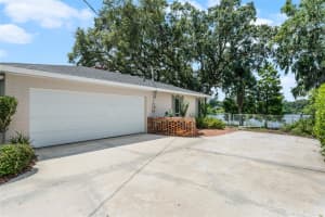 4416 LAKE GEM CIRCLE, ORLANDO, FL 32806 Sold 10/17/24