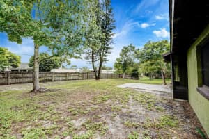 2530 ALLWOOD ST, DELTONA, FL 32738 Sold 11/22/24