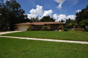 8107 BLUESTAR CIRCLE, ORLANDO, FL 32819 Sold 10/15/24