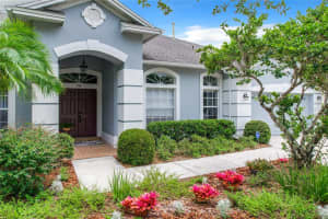 274 FAIRWAY POINTE CIRCLE, ORLANDO, FL 32828 Sold 08/19/24